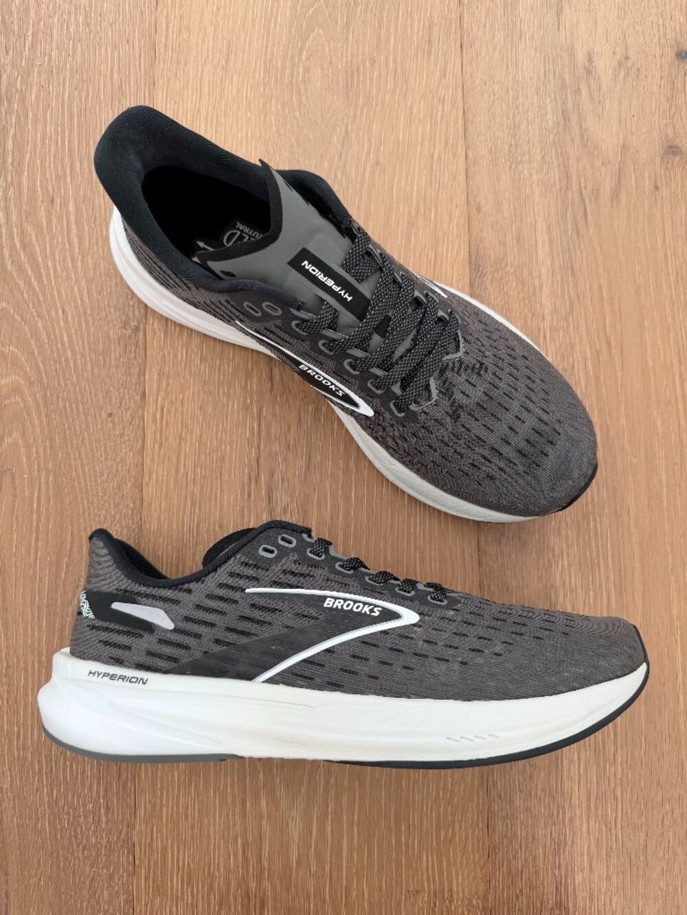 Brooks Running Shoes Women 10 Hyperion Black White 1203961B008 Gray Gunmetal